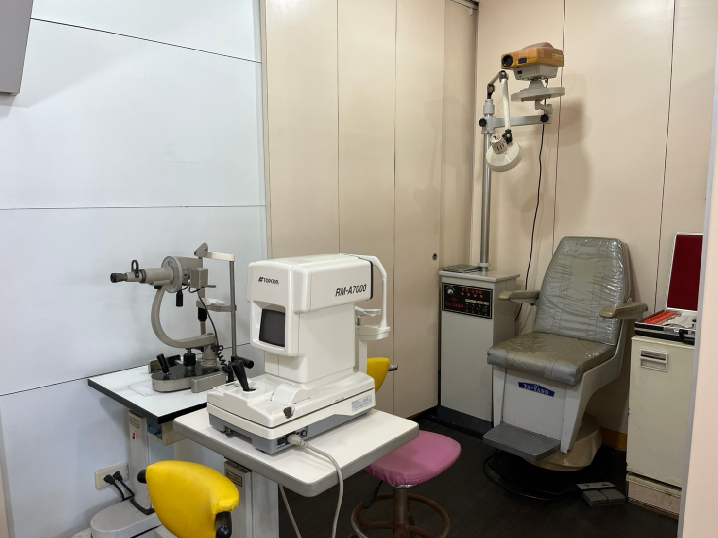 龍億眼鏡公司(大園店)